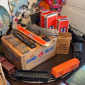 EUC VINTAGE Lionel Trains Outfit No. 1500 "027" Freight Train set, a classic pie